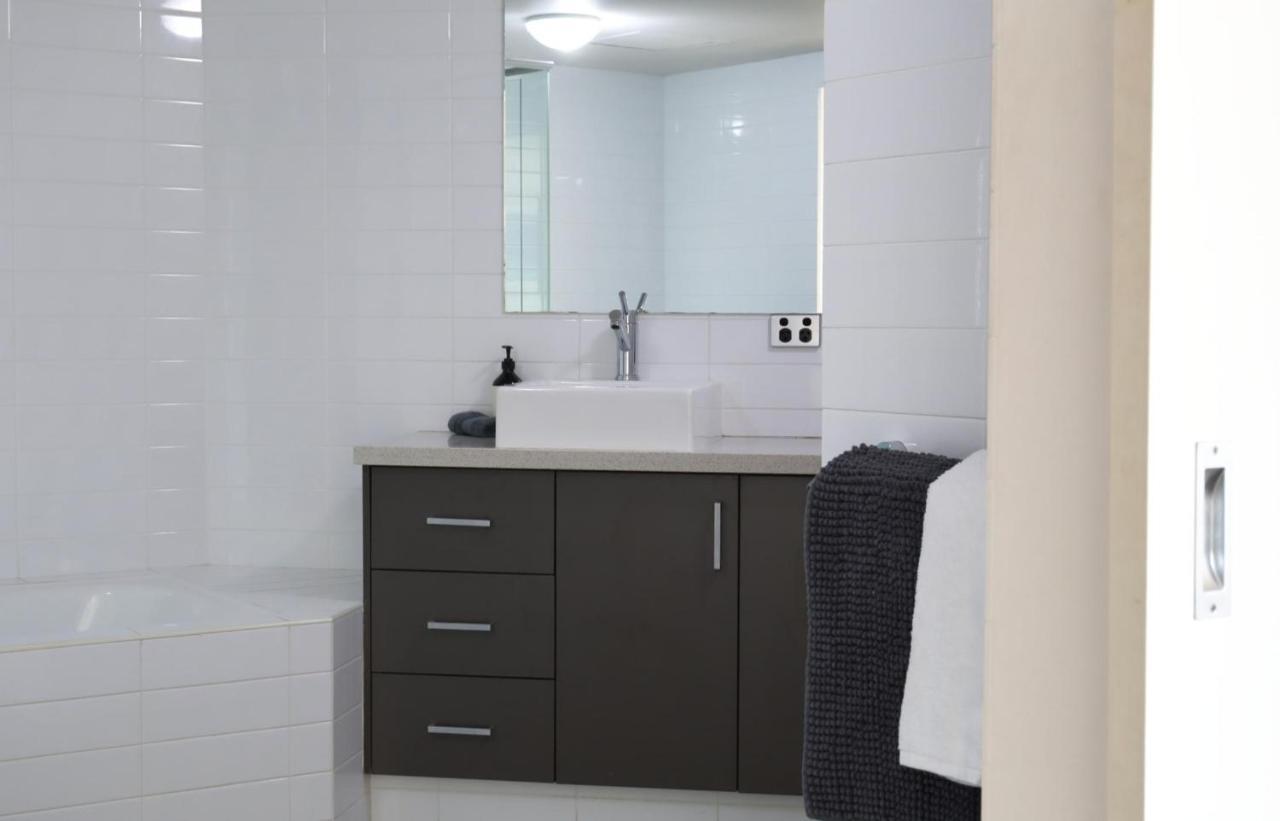 Ferienwohnung Fiveways Balcony, King Bed, Chef'S Kitchen Fremantle Exterior foto